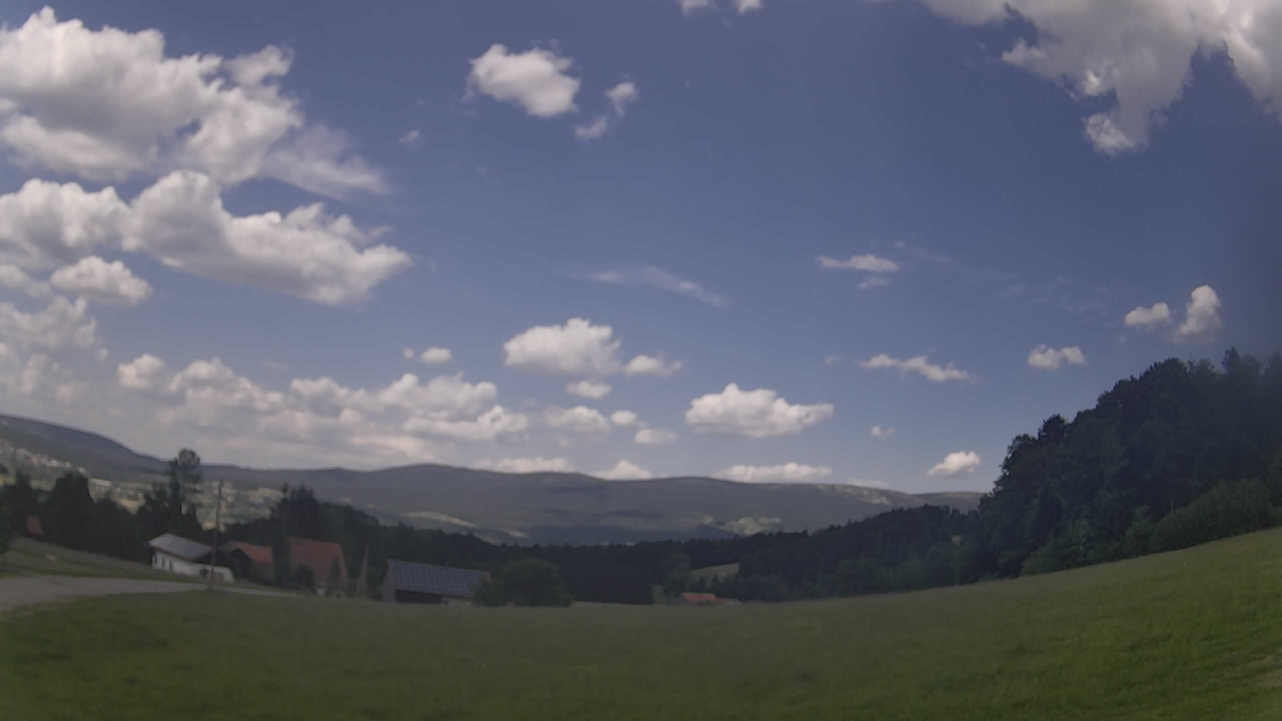 Archived image Webcam Village Neureichenau