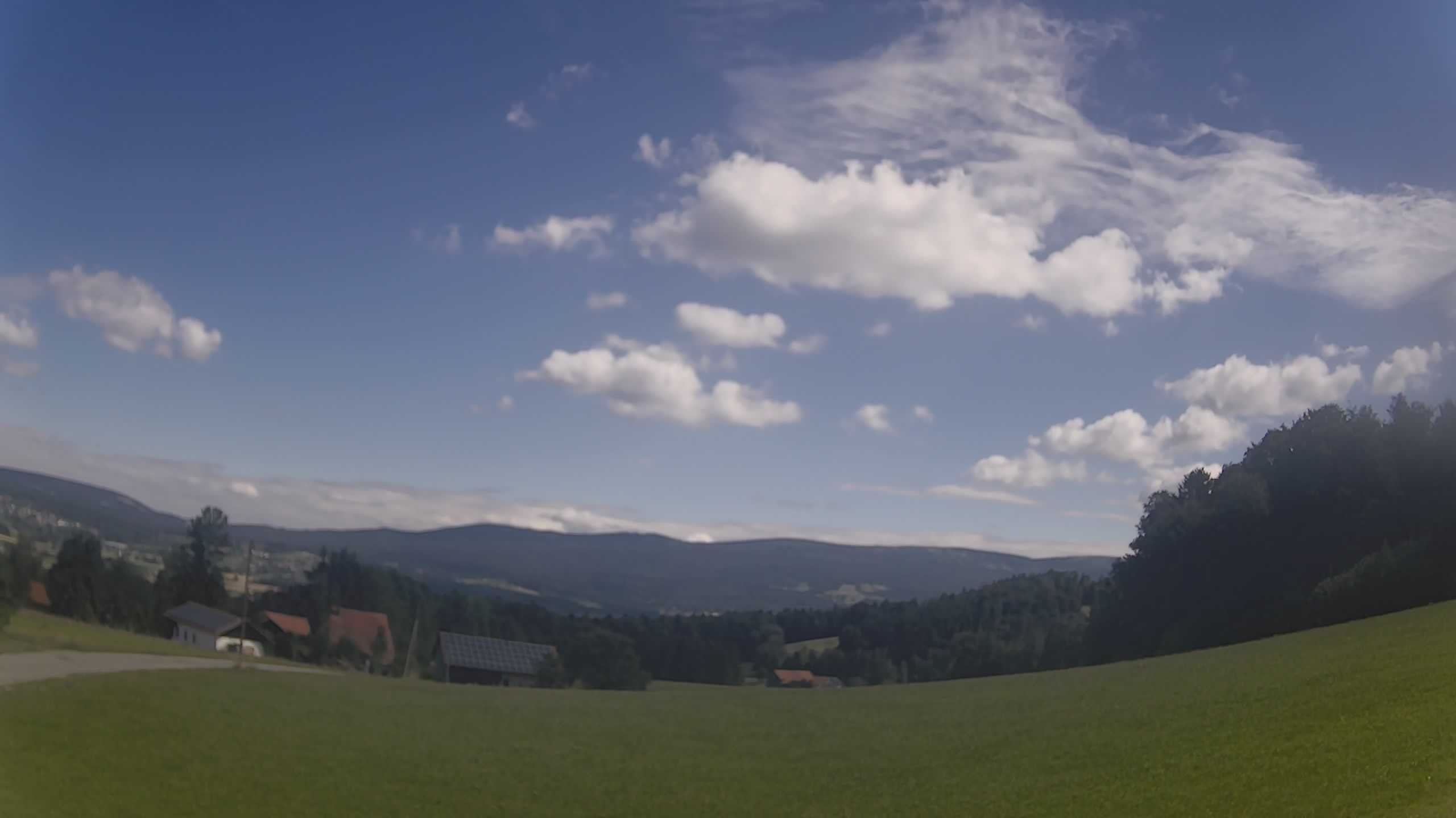 Archived image Webcam Village Neureichenau