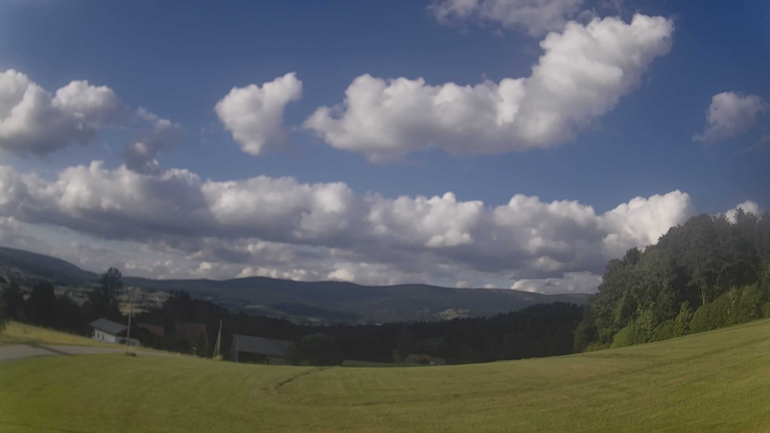 Archived image Webcam Village Neureichenau