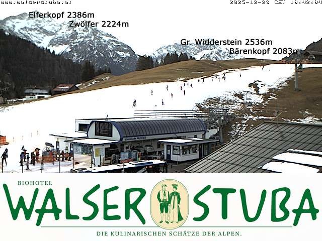 Archiv Foto Webcam Hotel für Bergfreunde - Walserstuba