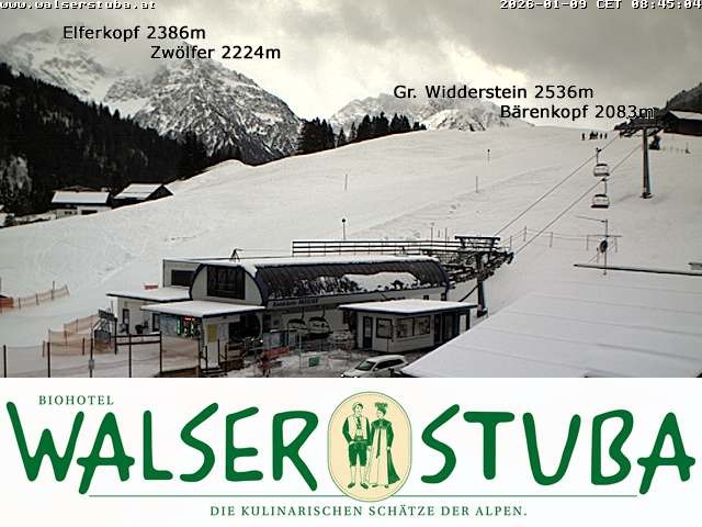 Archiv Foto Webcam Hotel für Bergfreunde - Walserstuba