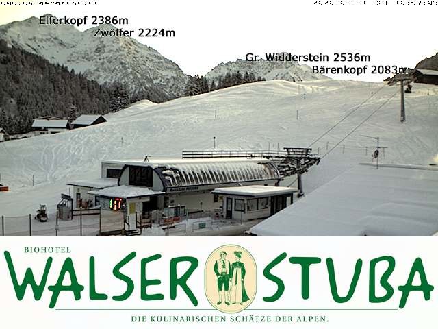Archiv Foto Webcam Hotel für Bergfreunde - Walserstuba