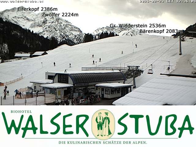 Archiv Foto Webcam Hotel für Bergfreunde - Walserstuba