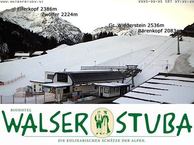 Archived image Webcam Hotel "Walserstuba"