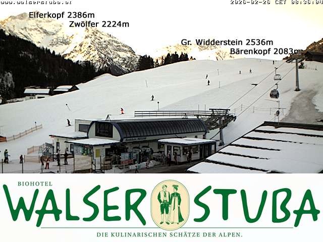 Archived image Webcam Hotel "Walserstuba"
