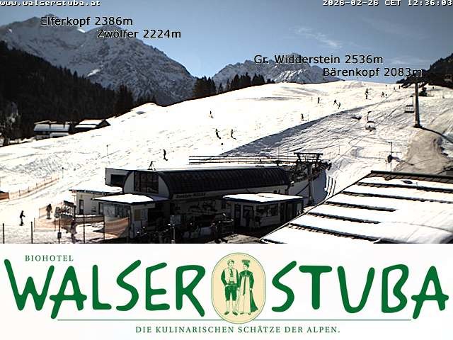 Archived image Webcam Hotel "Walserstuba"
