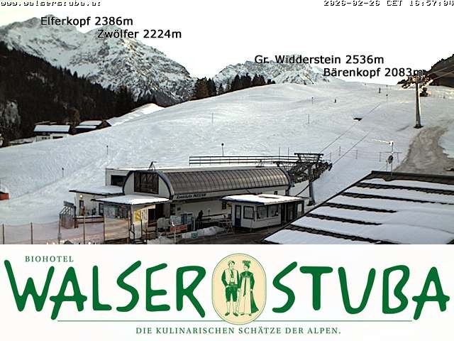 Archived image Webcam Hotel "Walserstuba"