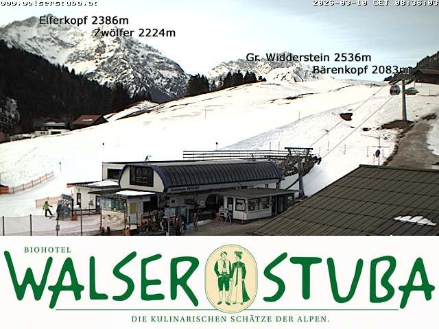 Archiv Foto Webcam Hotel für Bergfreunde - Walserstuba