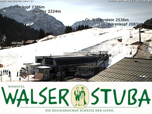 Archiv Foto Webcam Hotel für Bergfreunde - Walserstuba