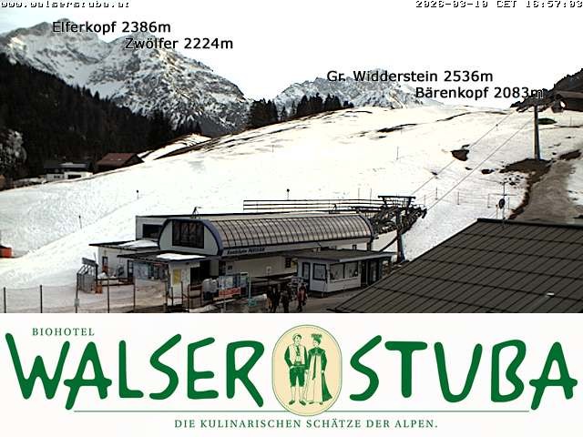 Archiv Foto Webcam Hotel für Bergfreunde - Walserstuba