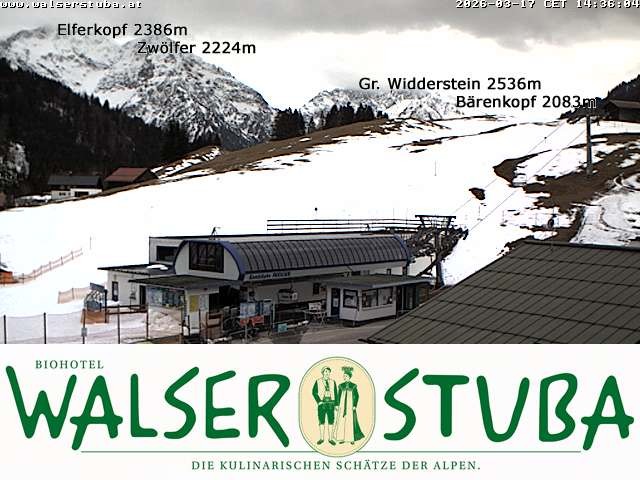 Archived image Webcam Hotel "Walserstuba"