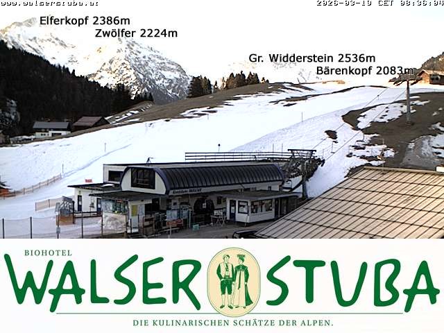 Archiv Foto Webcam Hotel für Bergfreunde - Walserstuba