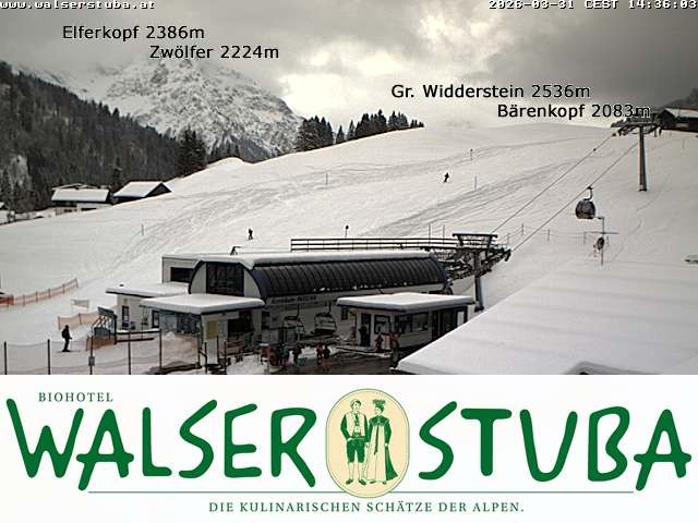 Archiv Foto Webcam Hotel für Bergfreunde - Walserstuba