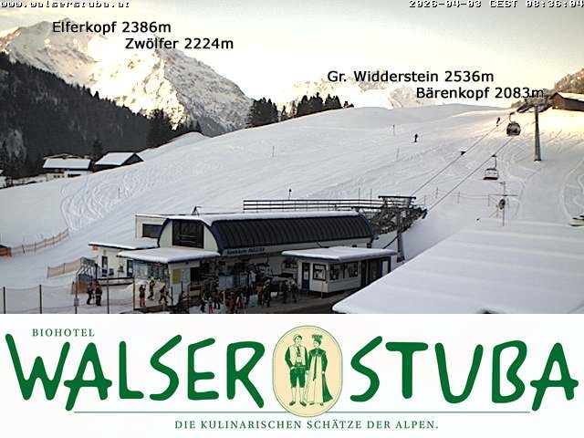 Archiv Foto Webcam Hotel für Bergfreunde - Walserstuba