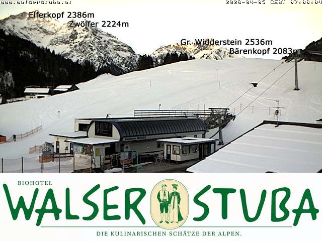 Archiv Foto Webcam Hotel für Bergfreunde - Walserstuba