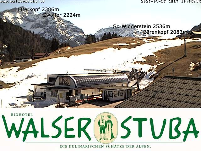 Archiv Foto Webcam Hotel für Bergfreunde - Walserstuba