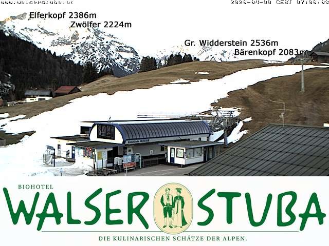 Archived image Webcam Hotel "Walserstuba"
