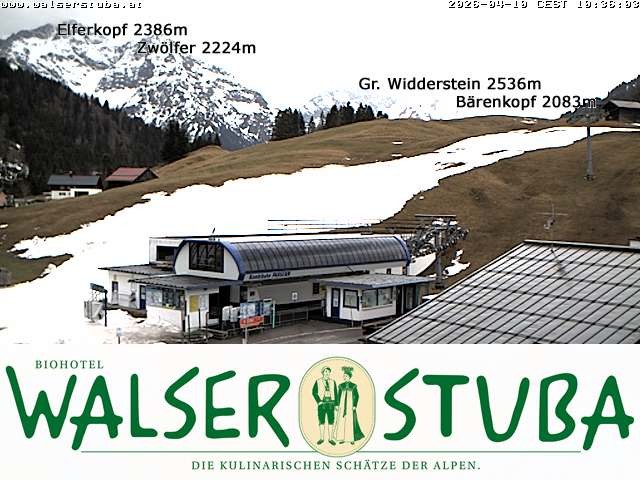 Archiv Foto Webcam Hotel für Bergfreunde - Walserstuba