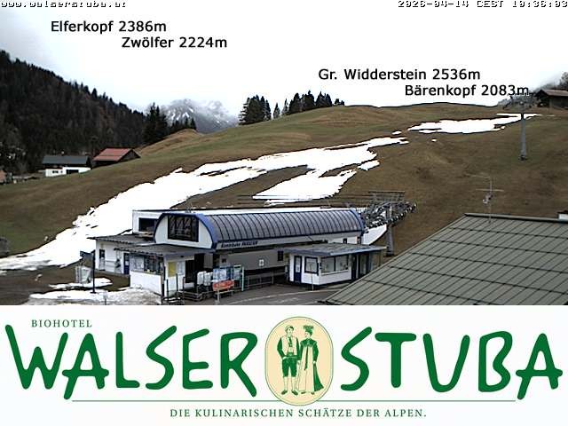 Archiv Foto Webcam Hotel für Bergfreunde - Walserstuba