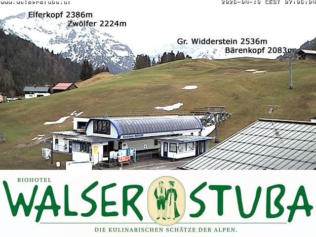 Archiv Foto Webcam Hotel für Bergfreunde - Walserstuba