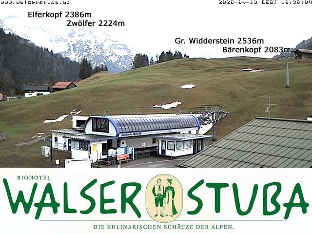 Archiv Foto Webcam Hotel für Bergfreunde - Walserstuba
