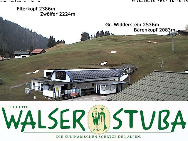 Archiv Foto Webcam Hotel für Bergfreunde - Walserstuba