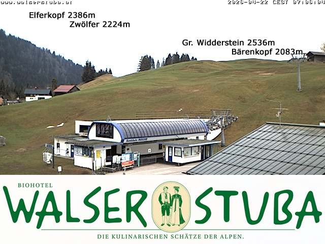 Archived image Webcam Hotel "Walserstuba"