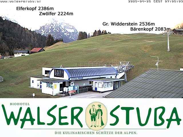 Archived image Webcam Hotel "Walserstuba"
