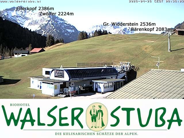 Archived image Webcam Hotel "Walserstuba"
