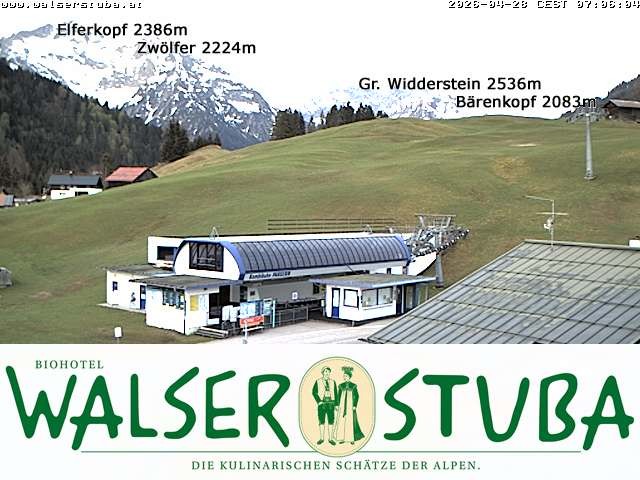 Archived image Webcam Hotel "Walserstuba"