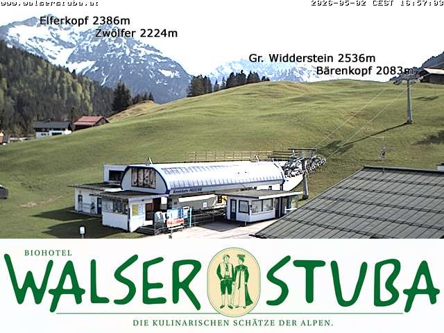 Archived image Webcam Hotel "Walserstuba"