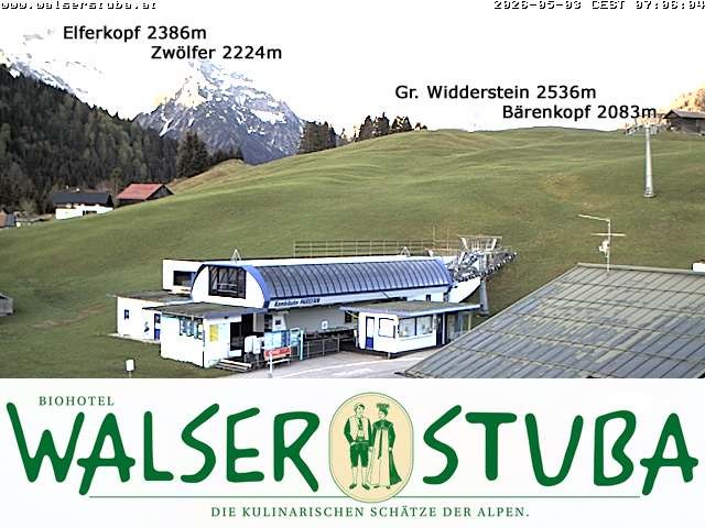 Archived image Webcam Hotel "Walserstuba"