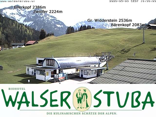 Archived image Webcam Hotel "Walserstuba"