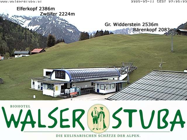 Archiv Foto Webcam Hotel für Bergfreunde - Walserstuba