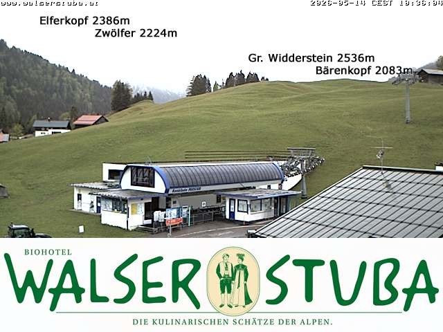 Archiv Foto Webcam Hotel für Bergfreunde - Walserstuba