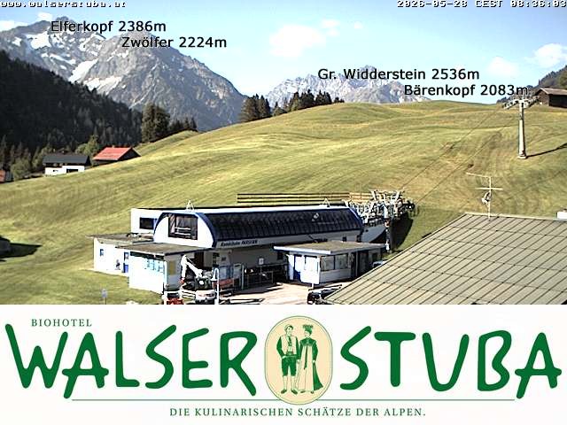 Archived image Webcam Hotel "Walserstuba"