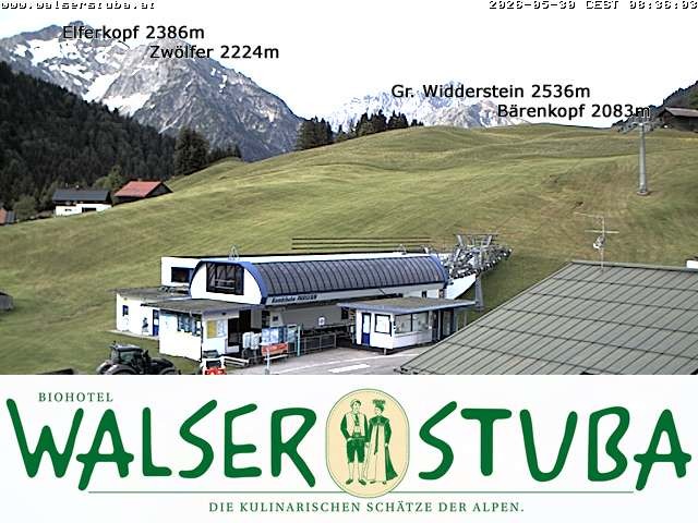 Archived image Webcam Hotel "Walserstuba"