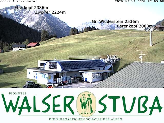 Archiv Foto Webcam Hotel für Bergfreunde - Walserstuba
