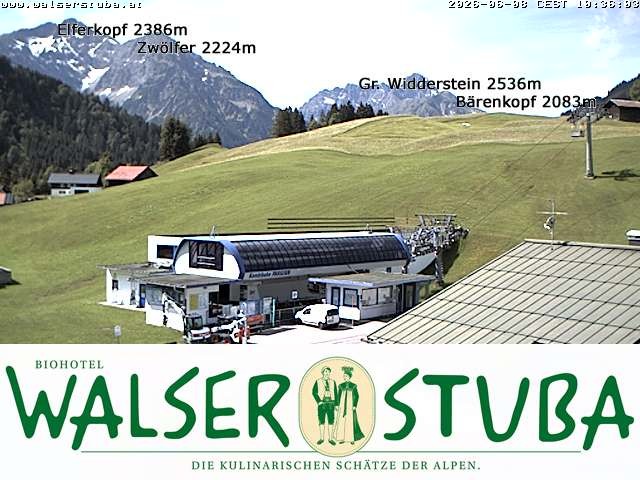 Archiv Foto Webcam Hotel für Bergfreunde - Walserstuba