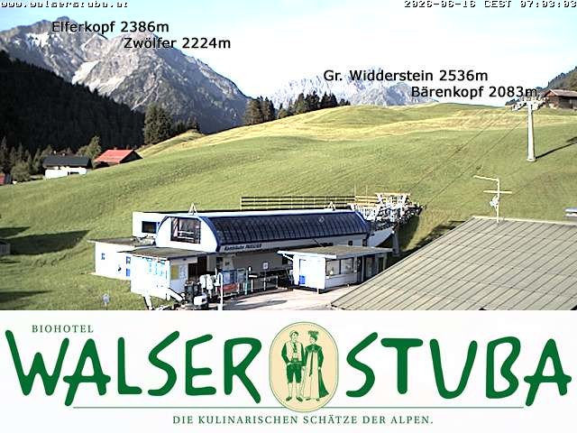 Archiv Foto Webcam Hotel für Bergfreunde - Walserstuba