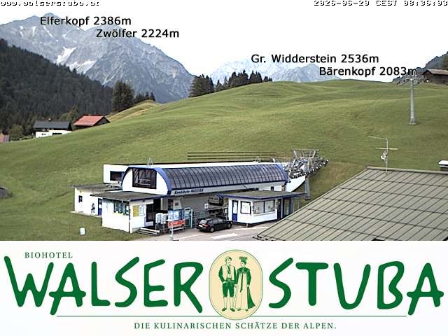 Archived image Webcam Hotel "Walserstuba"