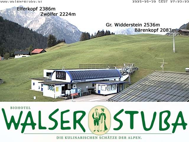 Archived image Webcam Hotel "Walserstuba"