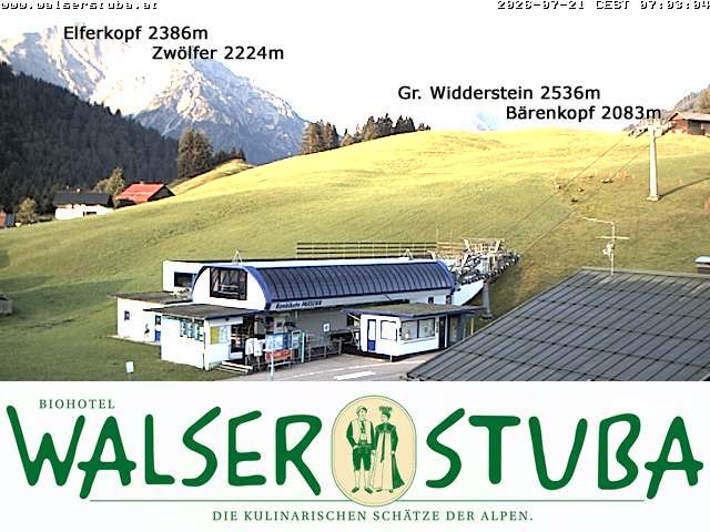 Archiv Foto Webcam Hotel für Bergfreunde - Walserstuba
