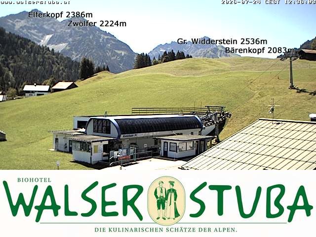 Archived image Webcam Hotel "Walserstuba"