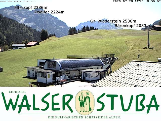 Archived image Webcam Hotel "Walserstuba"