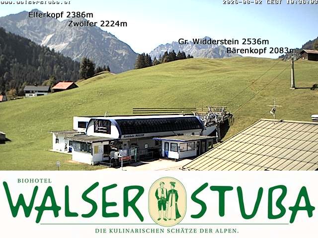 Archived image Webcam Hotel "Walserstuba"