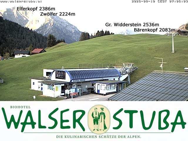 Archiv Foto Webcam Hotel für Bergfreunde - Walserstuba