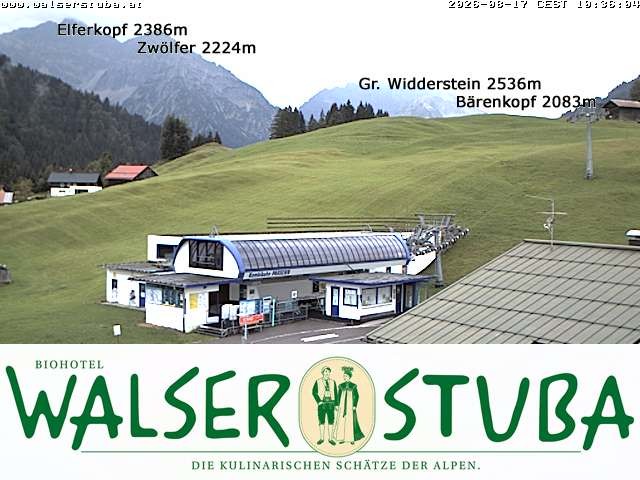 Archiv Foto Webcam Hotel für Bergfreunde - Walserstuba