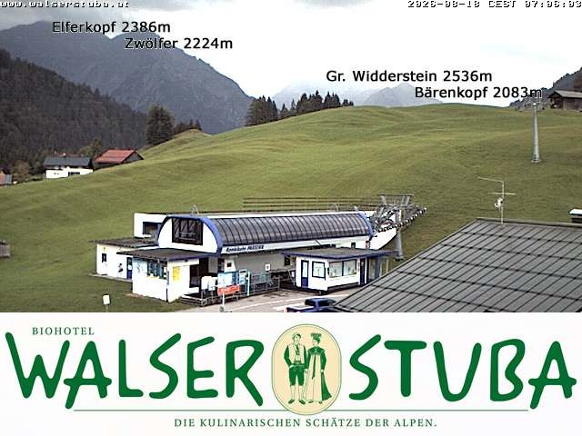 Archived image Webcam Hotel "Walserstuba"