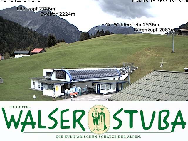 Archiv Foto Webcam Hotel für Bergfreunde - Walserstuba
